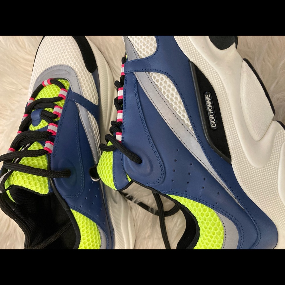 B22 SNEAKER
Blue Calfskin with Yellow and White Technical Mesh - Picture 14 of 16